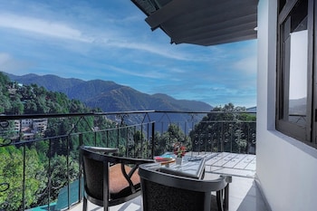 pax hotel sunrise inn