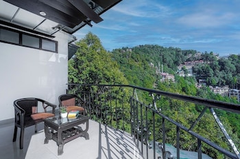 pax hotel sunrise inn