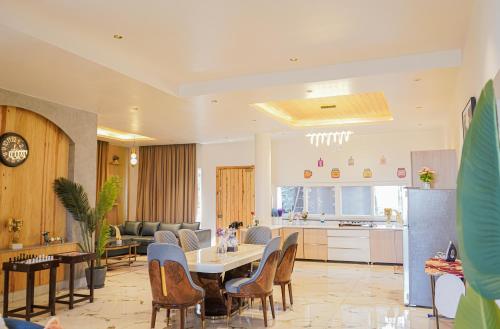 uptown kingdom the luxury homestay