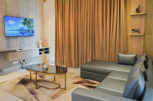 uptown kingdom the luxury homestay