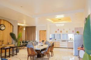 uptown kingdom the luxury homestay