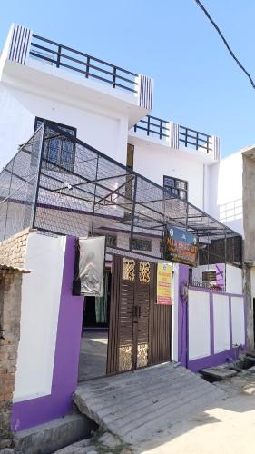 Maa Bhagwati Home Stay,,3 star