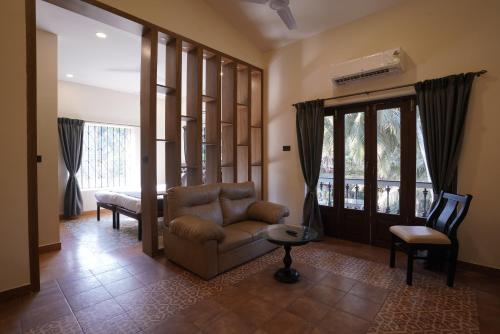 hotel lotus candolim