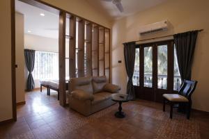 hotel lotus candolim