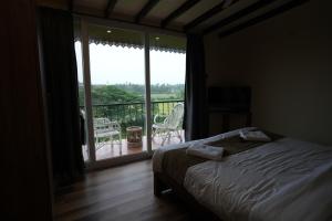 hotel lotus candolim