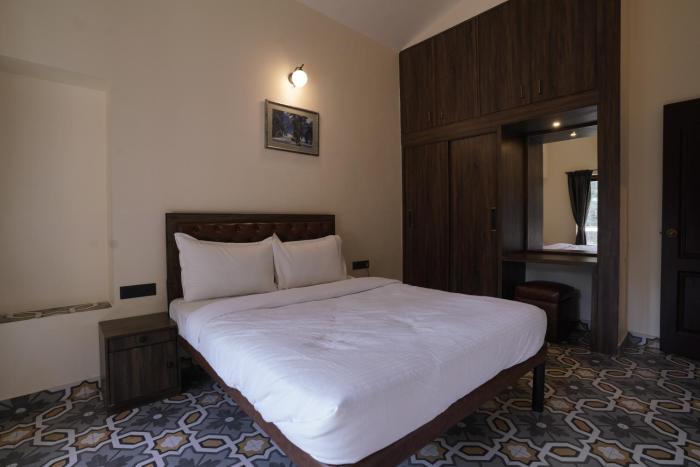 hotel lotus candolim