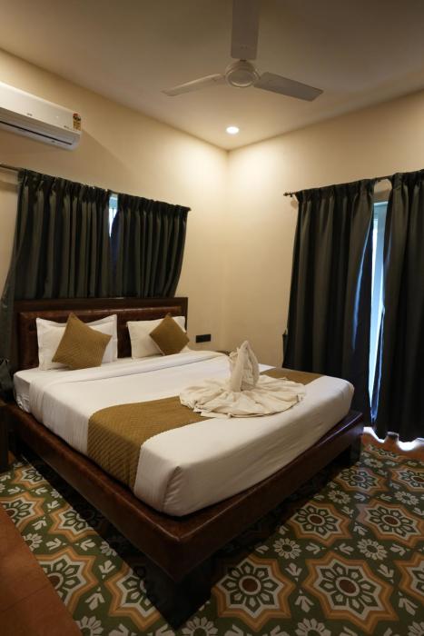 hotel lotus candolim
