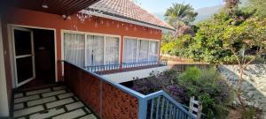 bougainvillea homestay munnar