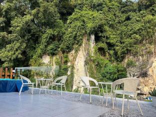 hillview bercham heights