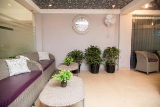 30 vamsor heights