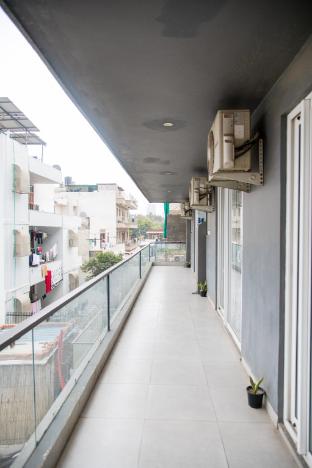 30 vamsor heights