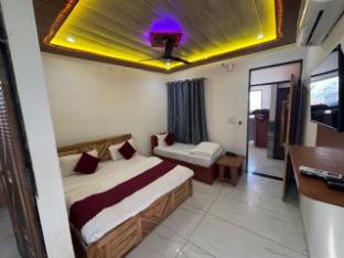 ram basant hotel and resturant