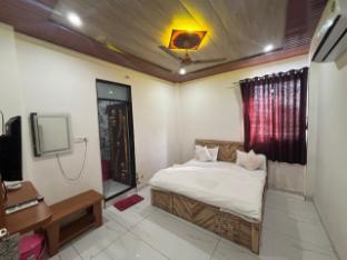 ram basant hotel and resturant