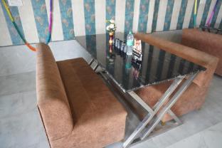 ram basant hotel and resturant