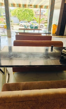 ram basant hotel and resturant