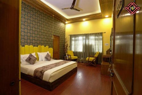 Haveli Banquet & Resort,,3 star