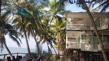 belantara beach front resort