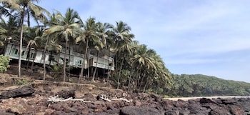 belantara beach front resort