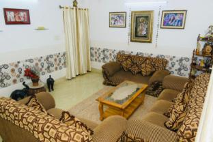 Shree Sai Homestay,,2 star