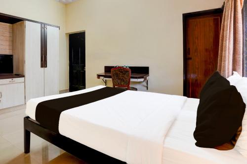 hotel o varun residency