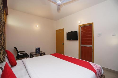 vibrant guest house