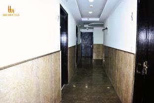 bh hotels aero suites airport road