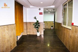 bh hotels aero suites airport road