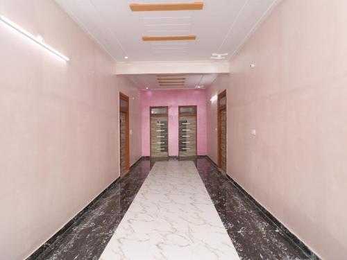 Hotel O Sunshine,,3 star