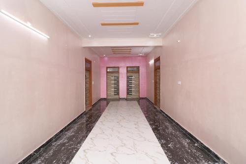 Hotel O Sunshine,,3 star