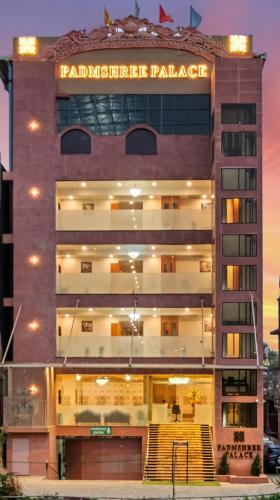 Padmshree Palace,,3 star