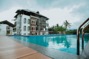 crystal winter arcade