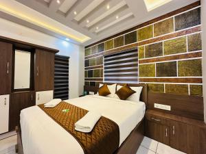 crystal winter arcade