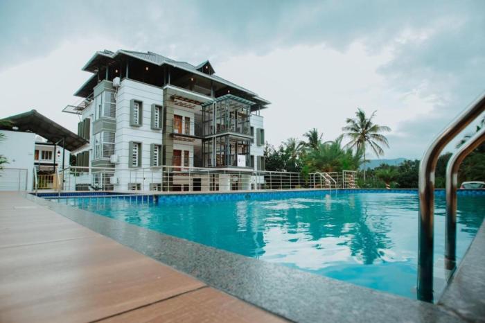 crystal winter arcade