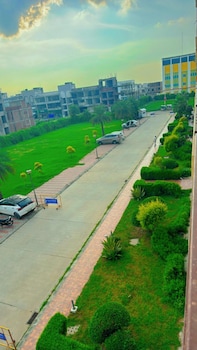 pearl suites at omex enternity