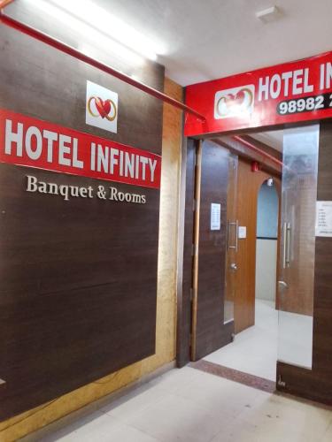 infinity rooms and banquet