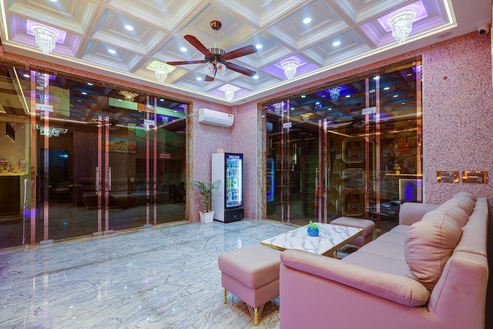 hotel armani suites delhi airport