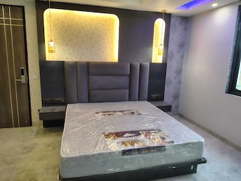 hotel armani suites delhi airport