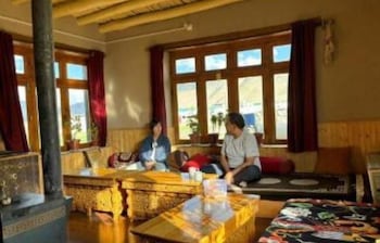 pangong house boutique stay