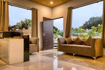 earavat resort corbett