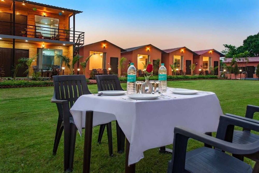 earavat resort corbett