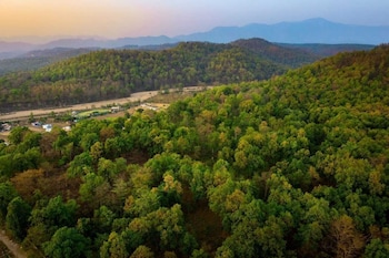 earavat resort corbett