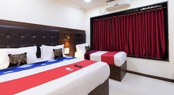 hotel nithyanand