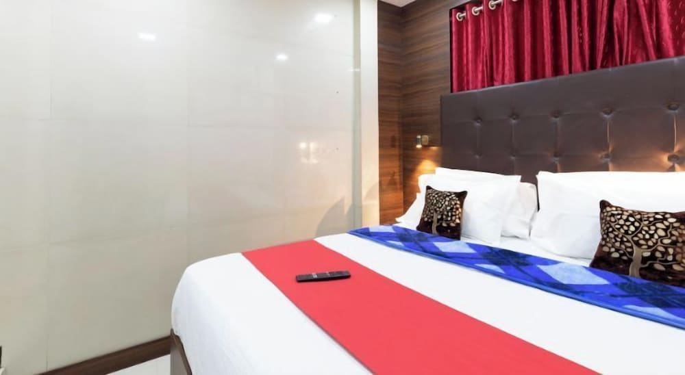 hotel nithyanand