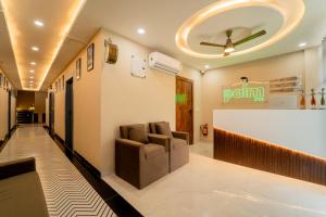 palm hotel mansarovar