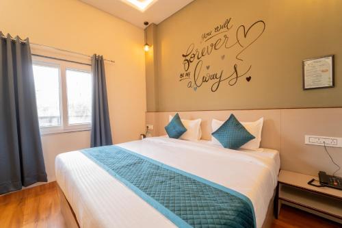 palm hotel mansarovar