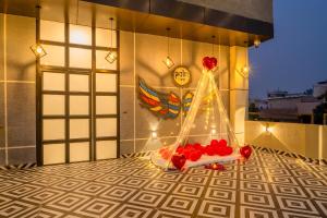 palm hotel mansarovar