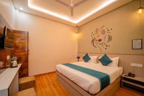 Palm Hotel Mansarovar,,3 star