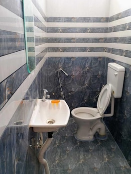 ajay palace home stay