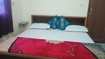 ajay palace home stay