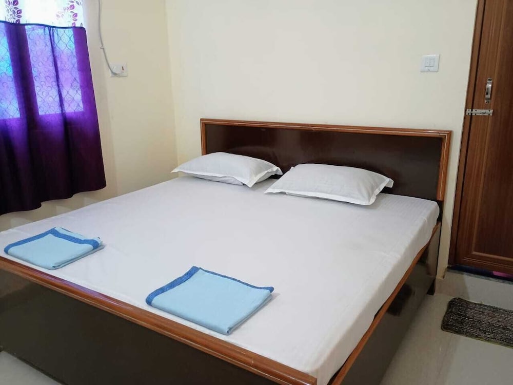 ajay palace home stay